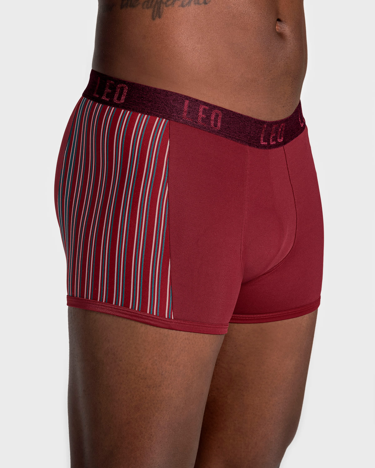 Perfect Fit Trunk with Contrast Details#color_174-wine